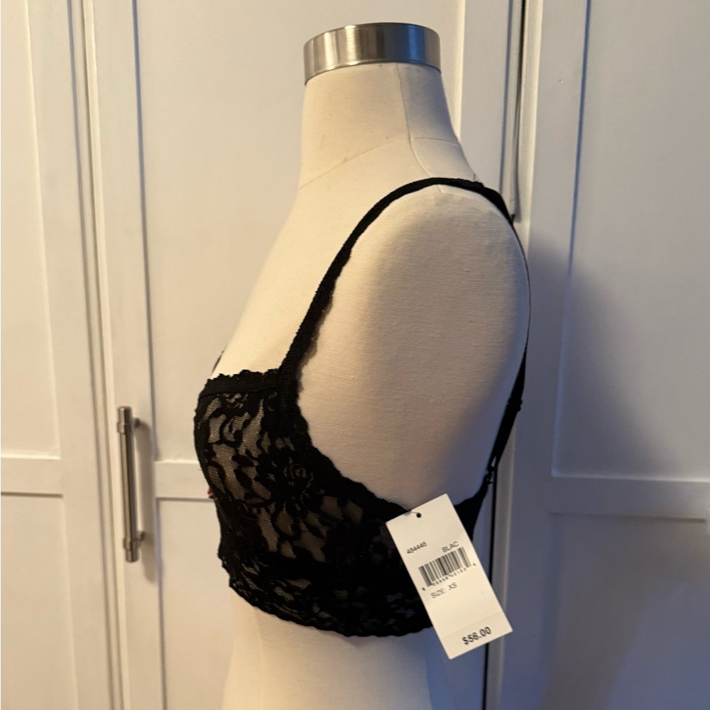 New Hanky Panky Black Lace Bralette with Red Rosettes - Picture 2 of 4